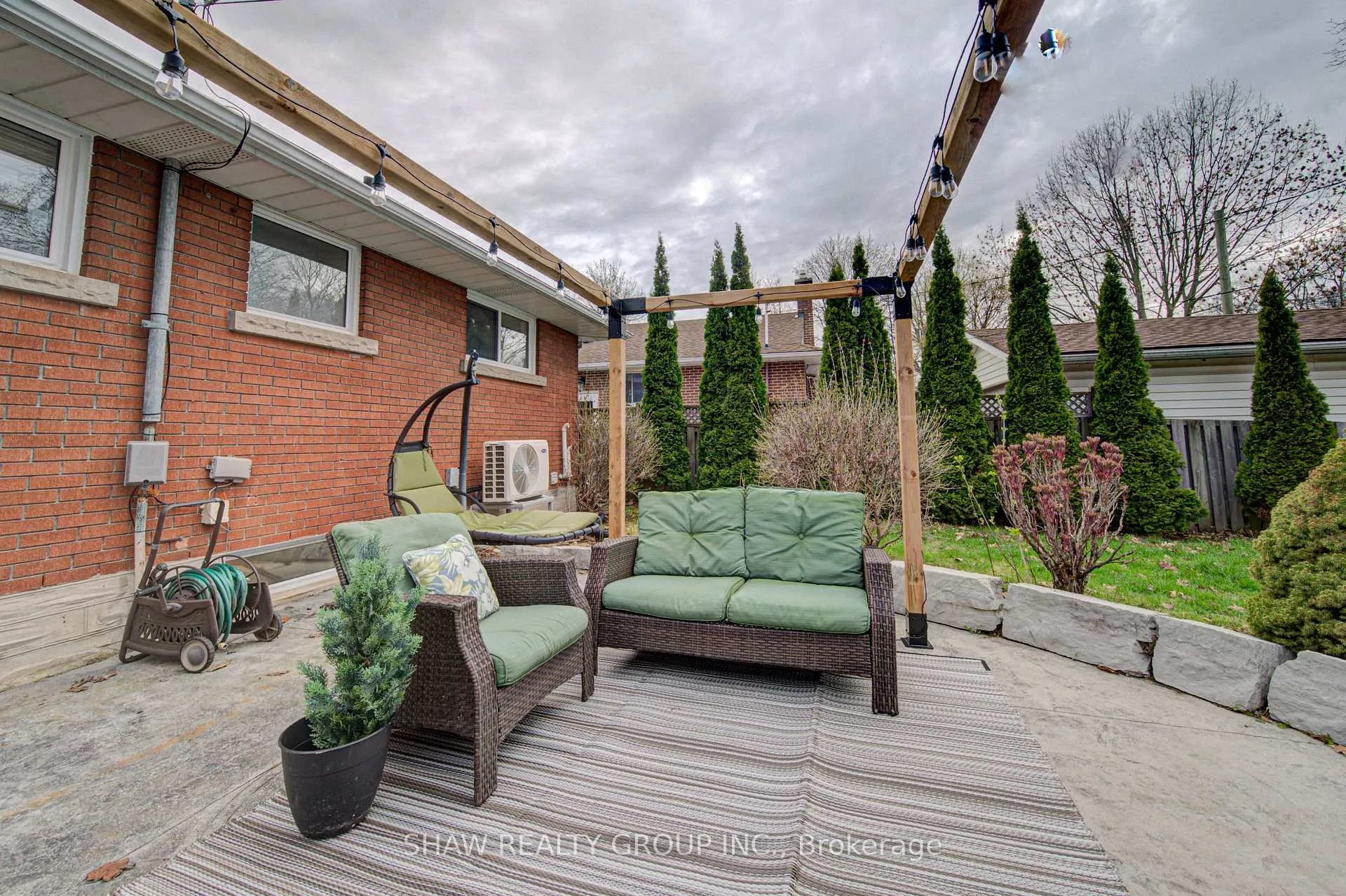 Photo 40 of 32 Ravine Drive, Cambridge — HOMEH