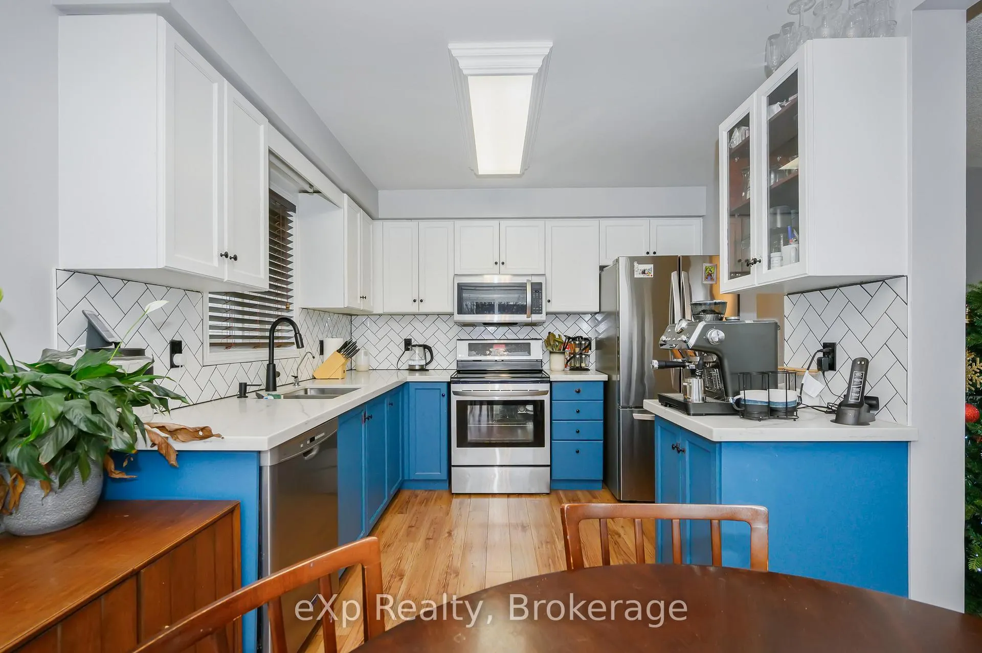 Photo 8 of 51 Mccurdy Road, Guelph, Kortright West — HOMEH