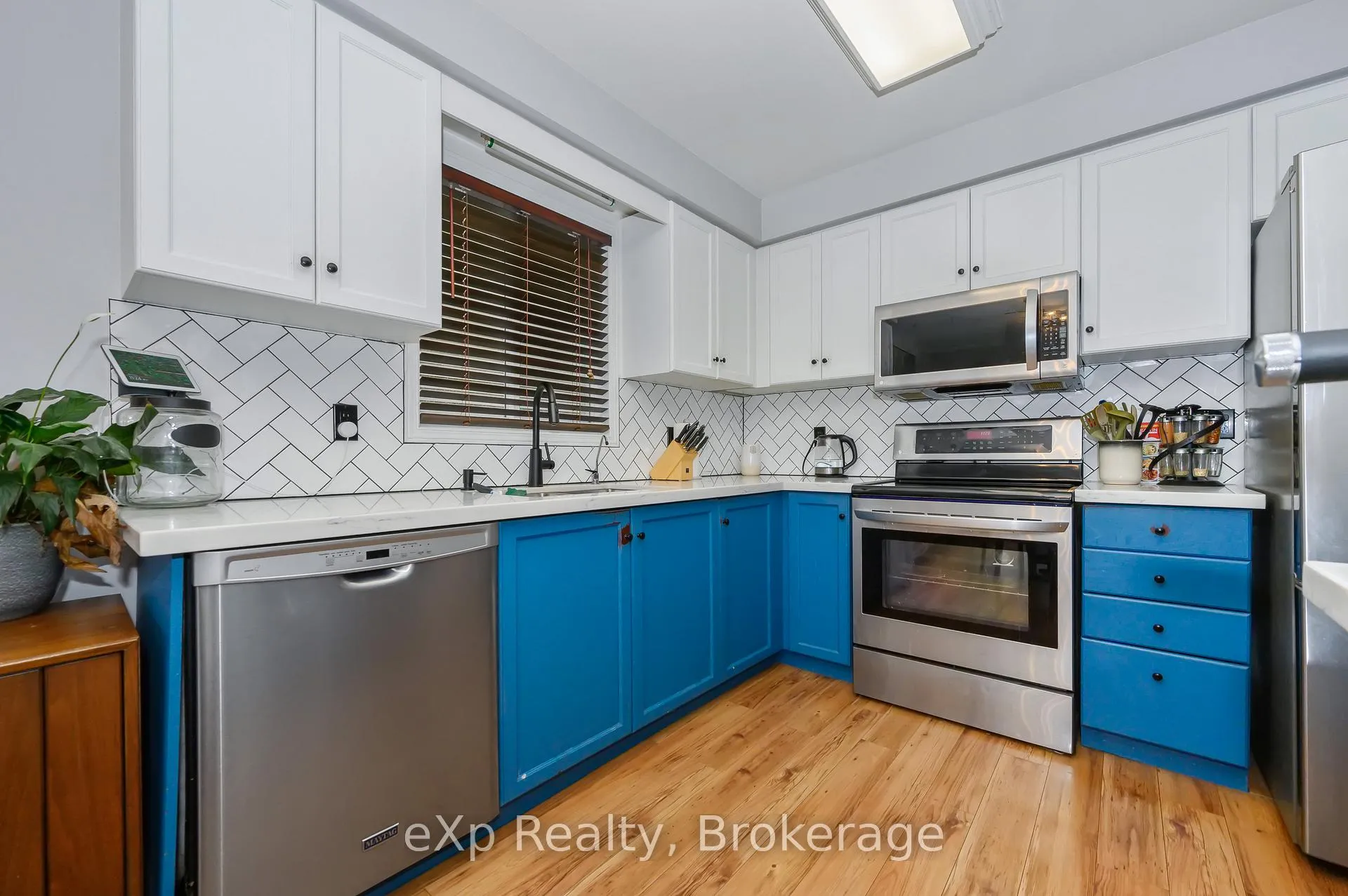Photo 9 of 51 Mccurdy Road, Guelph, Kortright West — HOMEH