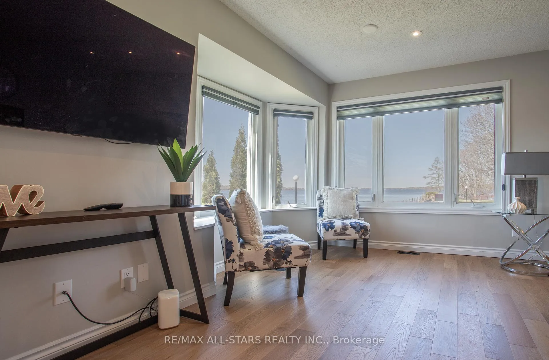 Photo 10 of Unit 18, 234 Water Street, Scugog, Port Perry — HOMEH