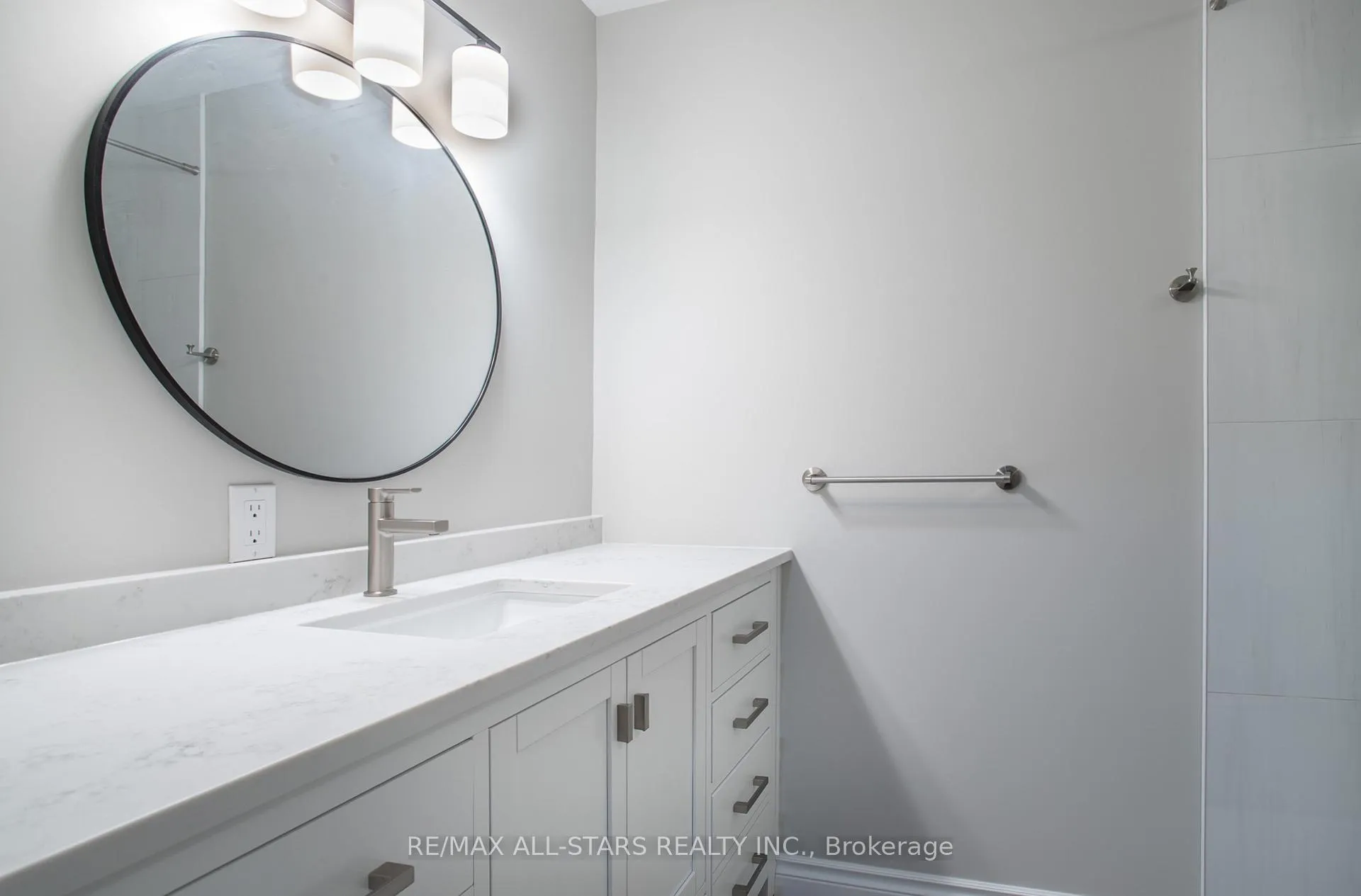 Photo 19 of Unit 18, 234 Water Street, Scugog, Port Perry — HOMEH