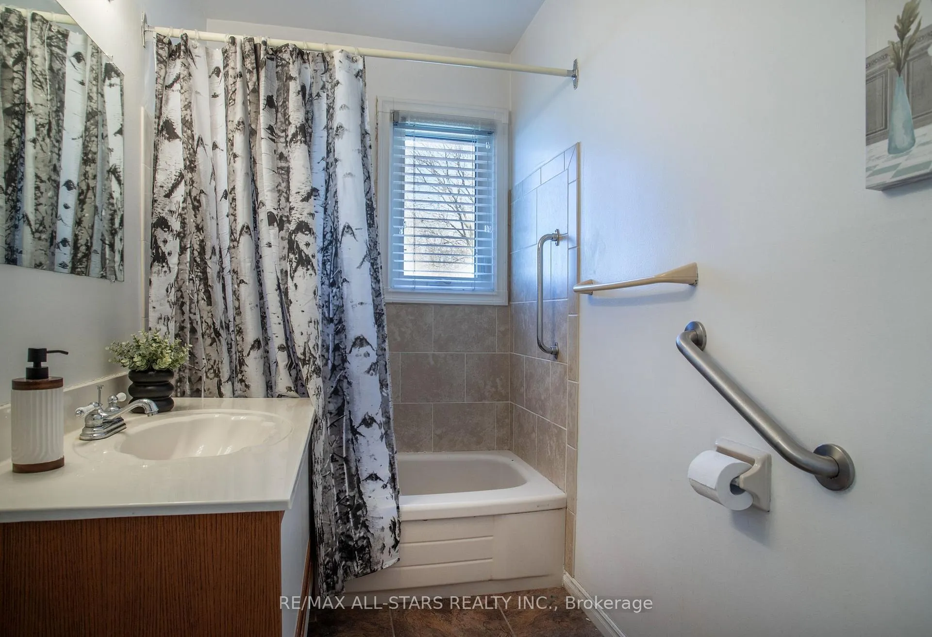 Photo 21 of Unit 18, 234 Water Street, Scugog, Port Perry — HOMEH