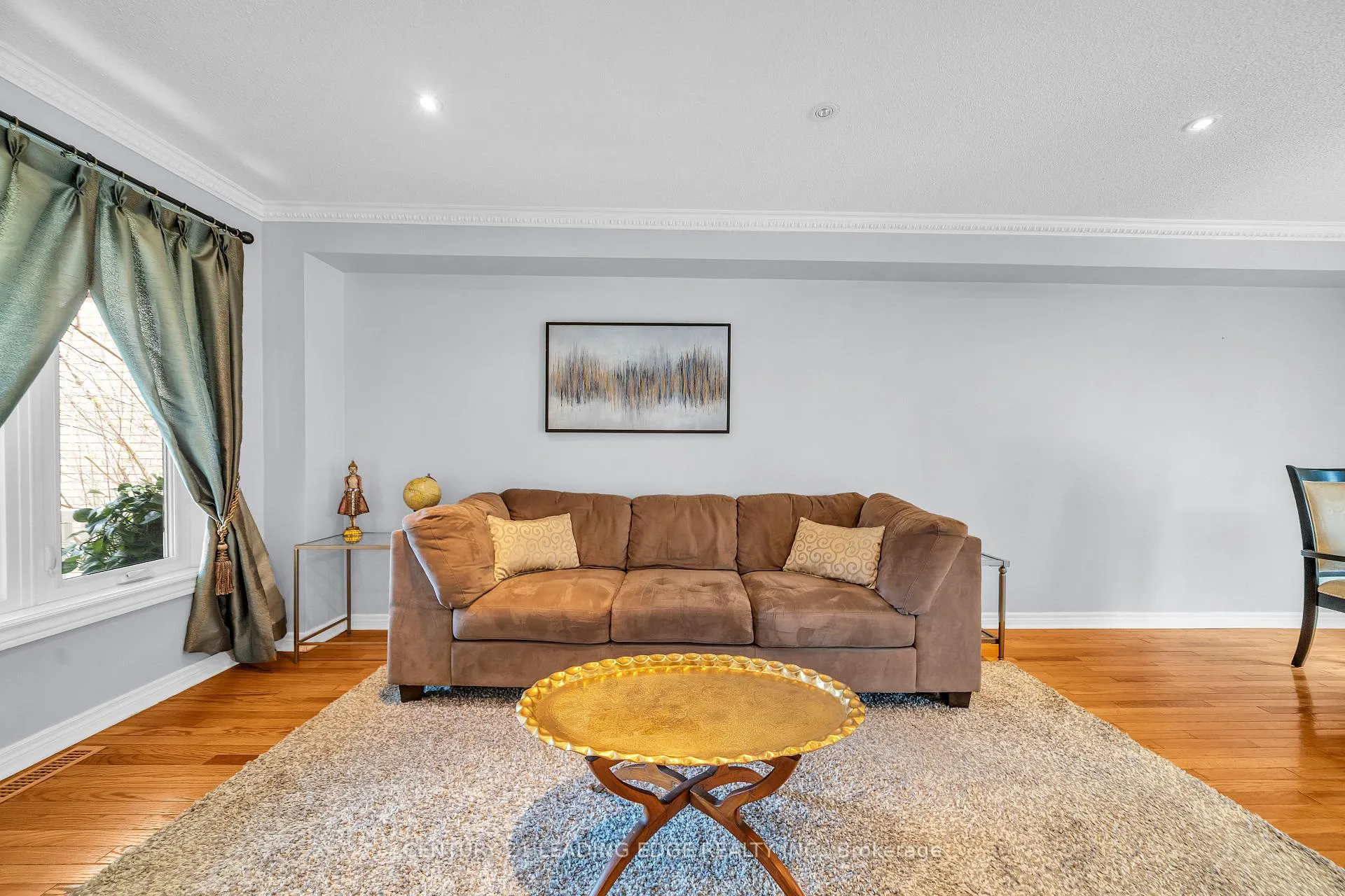 Photo 10 of 146 Roxbury Street, Markham, Rouge River Estates — HOMEH