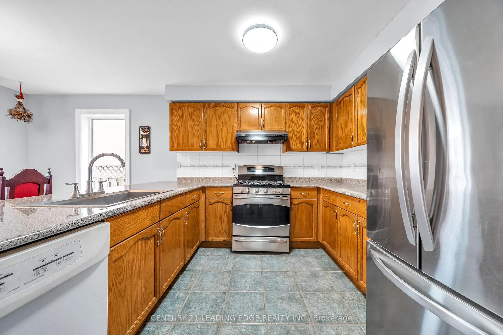 Photo 15 of 146 Roxbury Street, Markham, Rouge River Estates — HOMEH