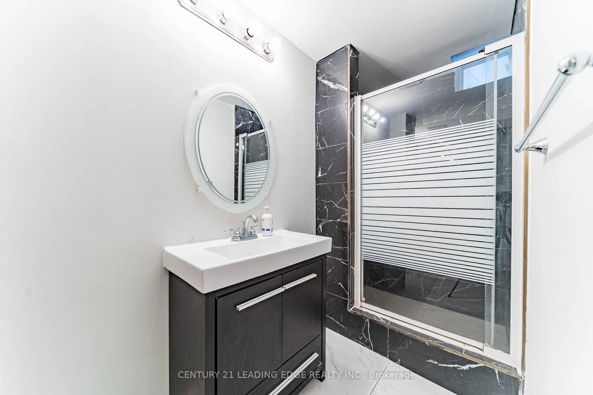 Photo 43 of 146 Roxbury Street, Markham, Rouge River Estates — HOMEH