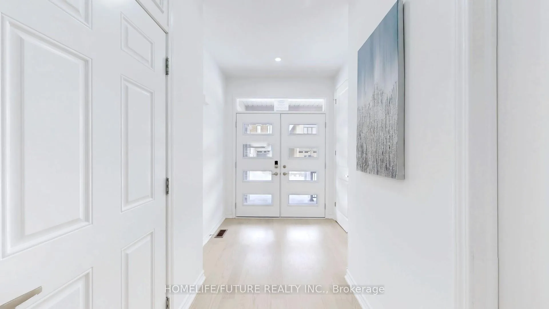Photo 3 of 1415 Swallowtail Lane, Pickering, Rural Pickering — HOMEH