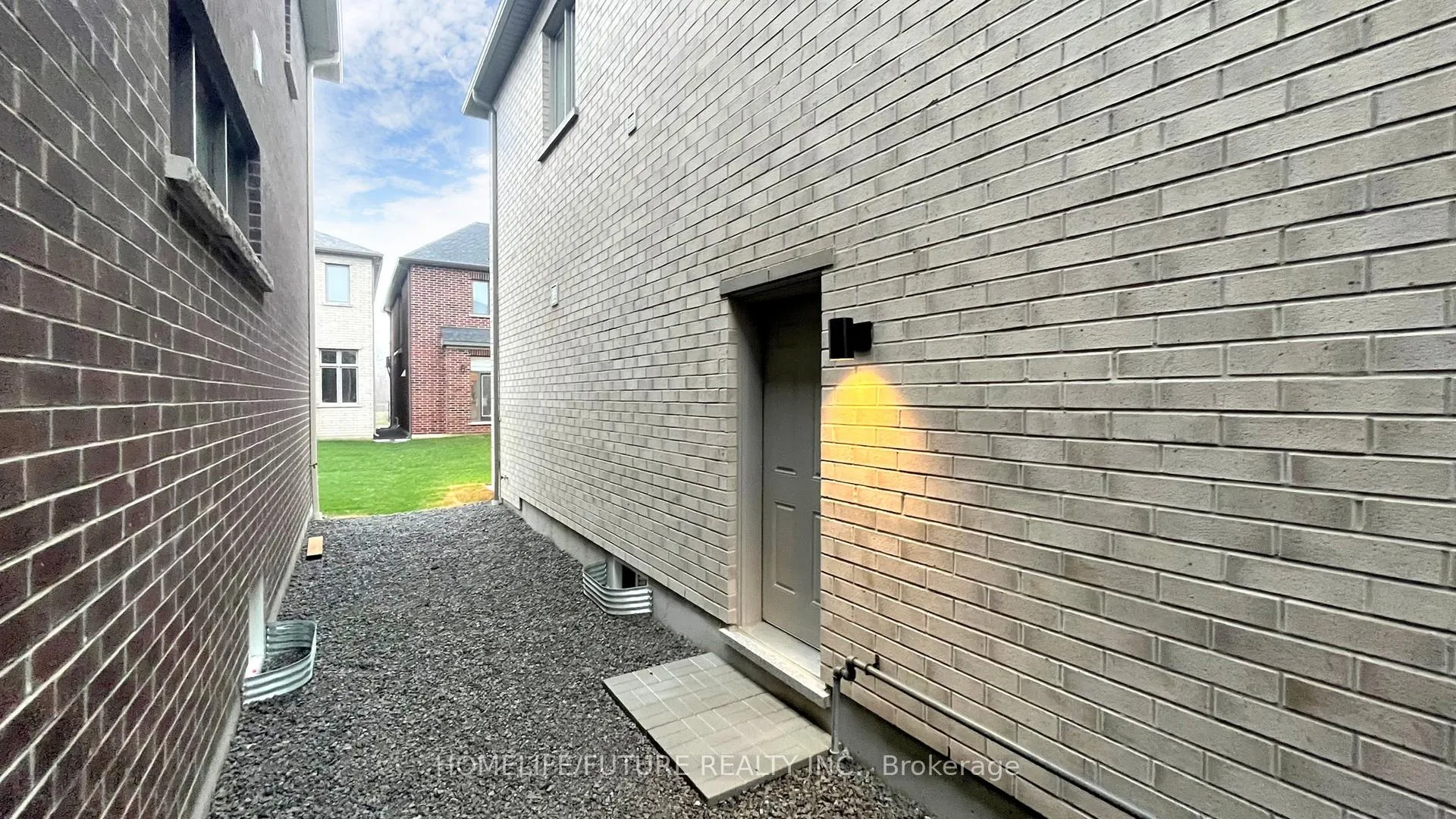 Photo 41 of 1415 Swallowtail Lane, Pickering, Rural Pickering — HOMEH