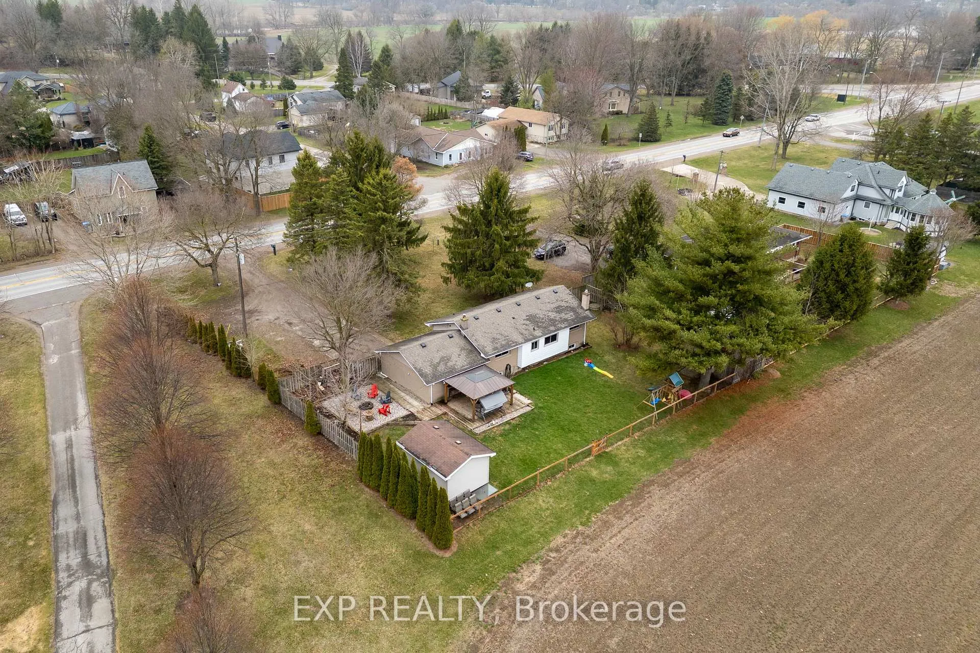 Photo 4 of 9347 Longwoods Road, Middlesex Centre, Delaware Town — HOMEH