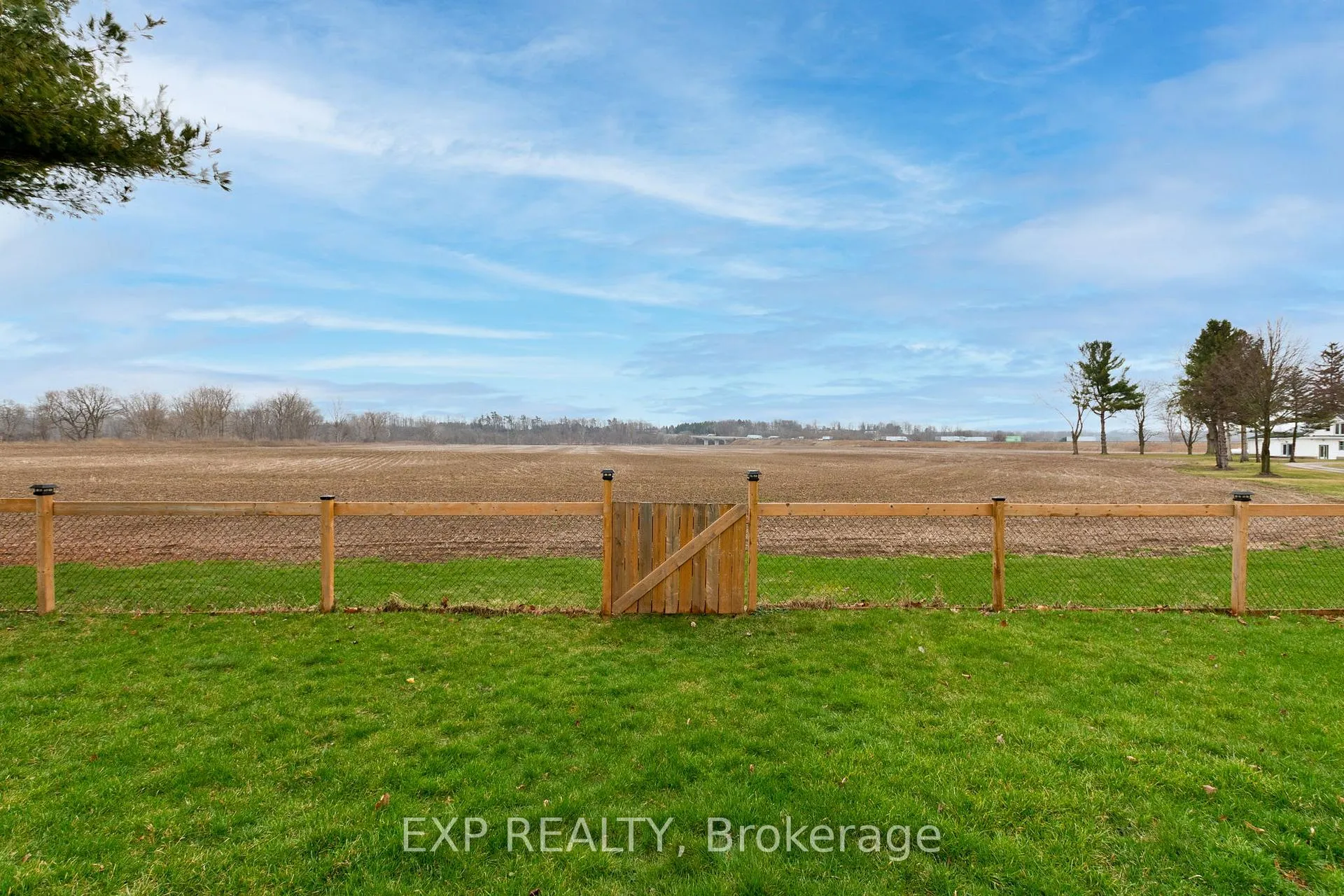 Photo 39 of 9347 Longwoods Road, Middlesex Centre, Delaware Town — HOMEH
