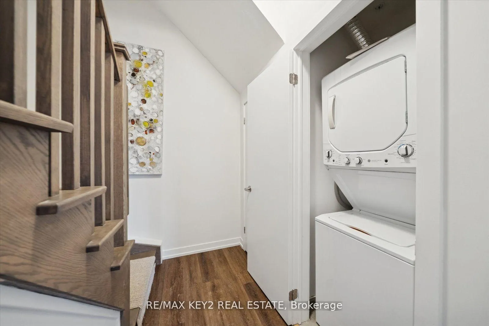 Photo 15 of Unit 113, 1555 Kingston Road, Pickering, Town Centre — HOMEH