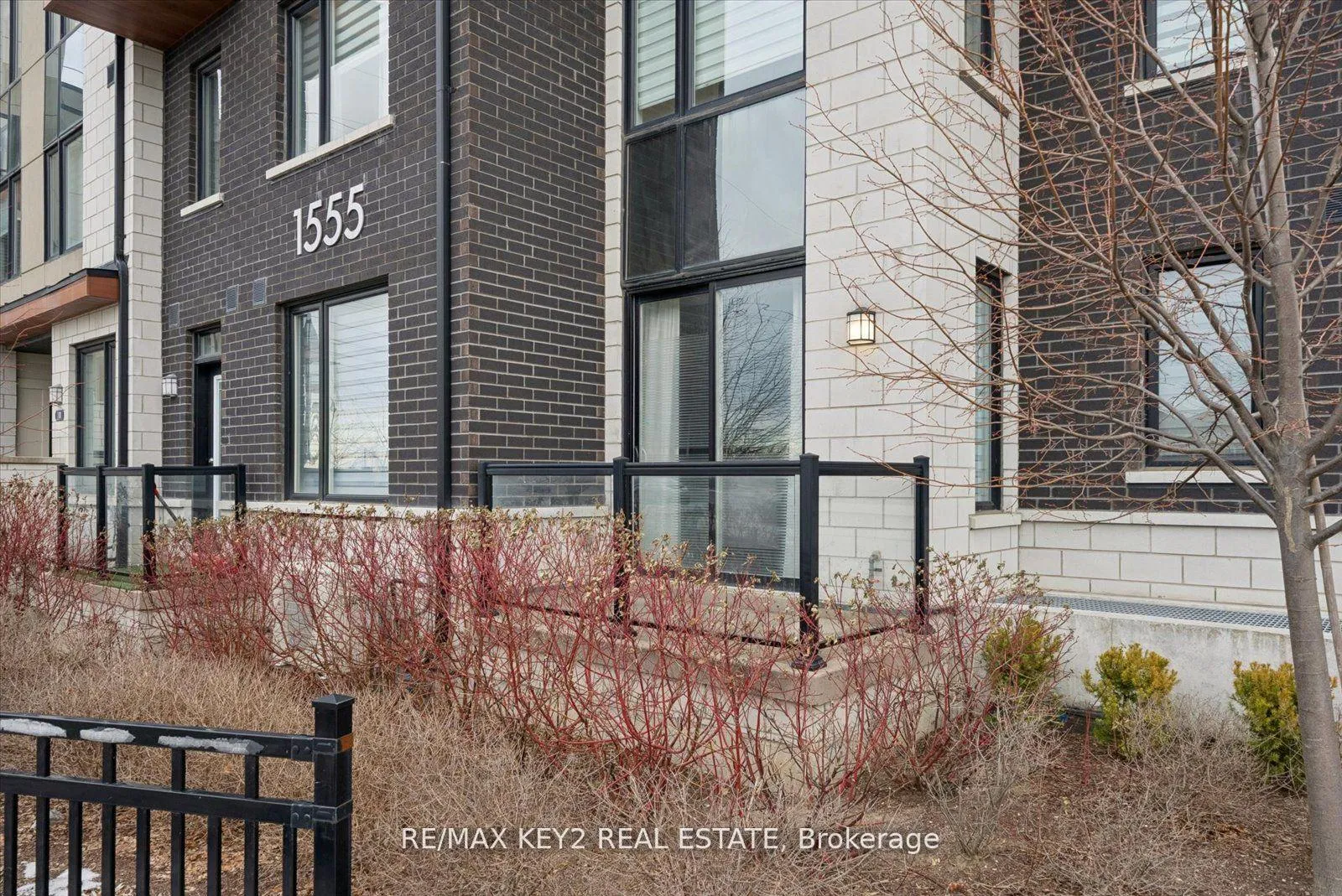 Photo 31 of Unit 113, 1555 Kingston Road, Pickering, Town Centre — HOMEH