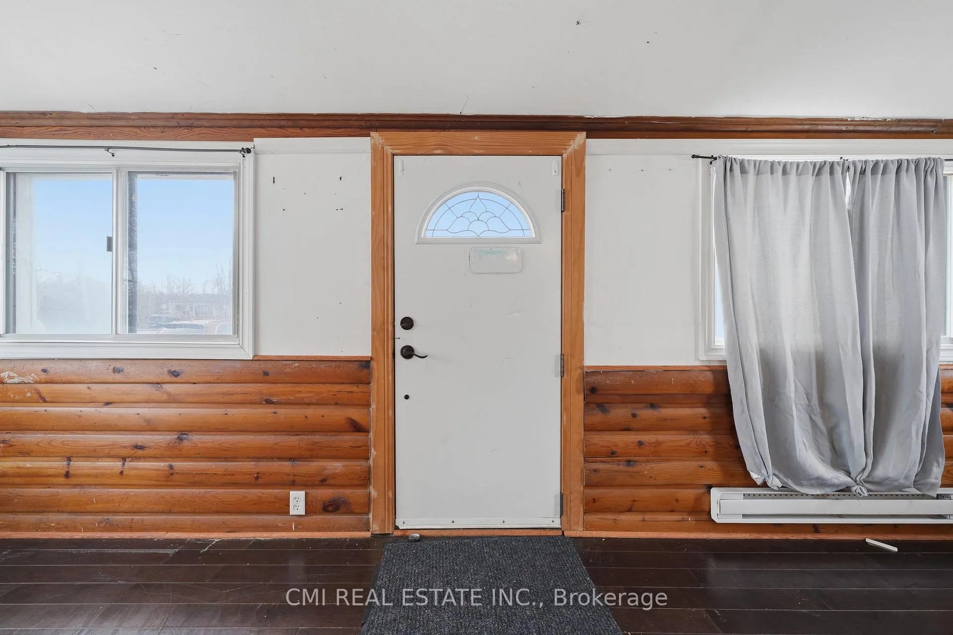 Photo 5 of 795 Third Avenue, Georgina, Historic Lakeshore Communities — HOMEH