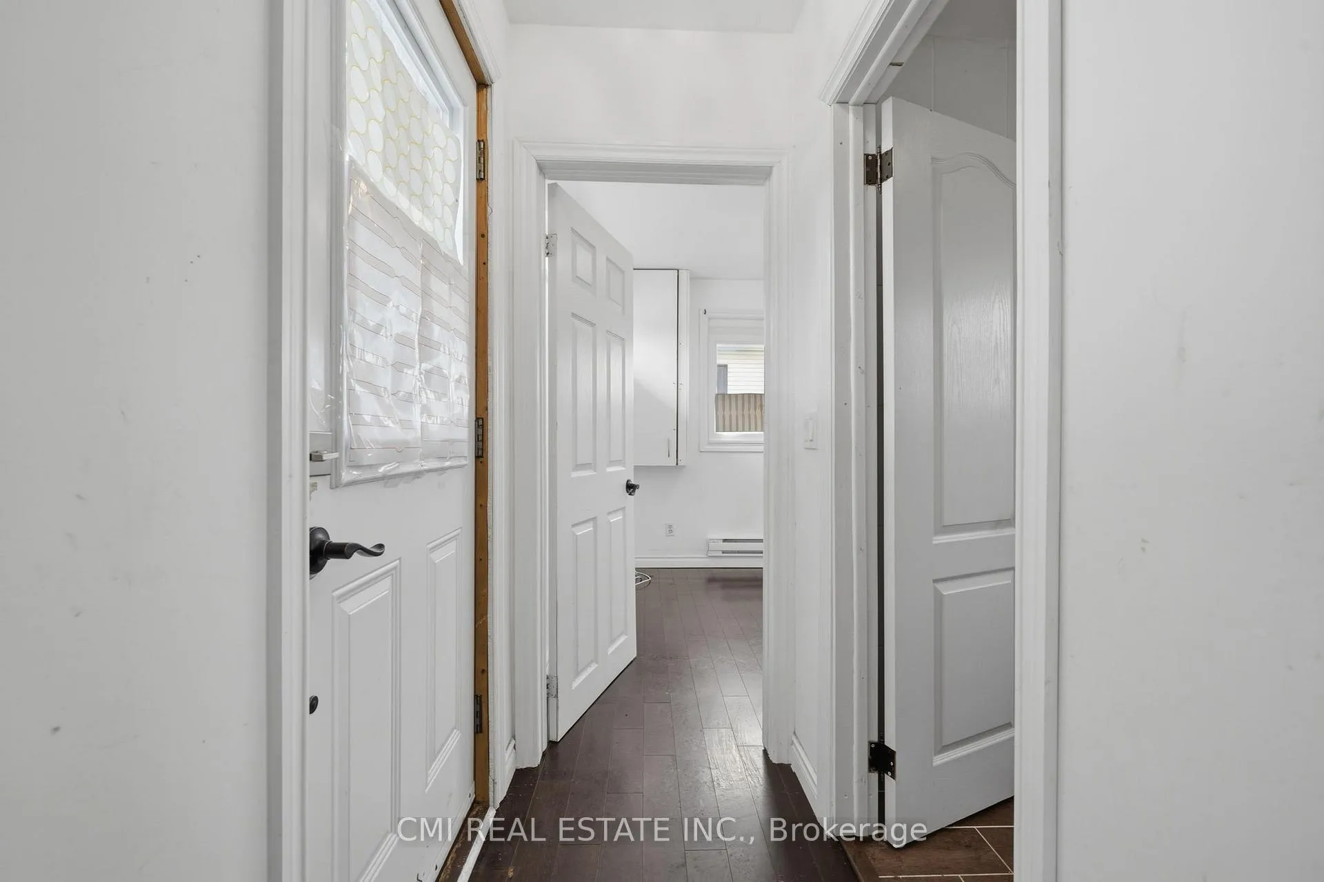 Photo 7 of 795 Third Avenue, Georgina, Historic Lakeshore Communities — HOMEH