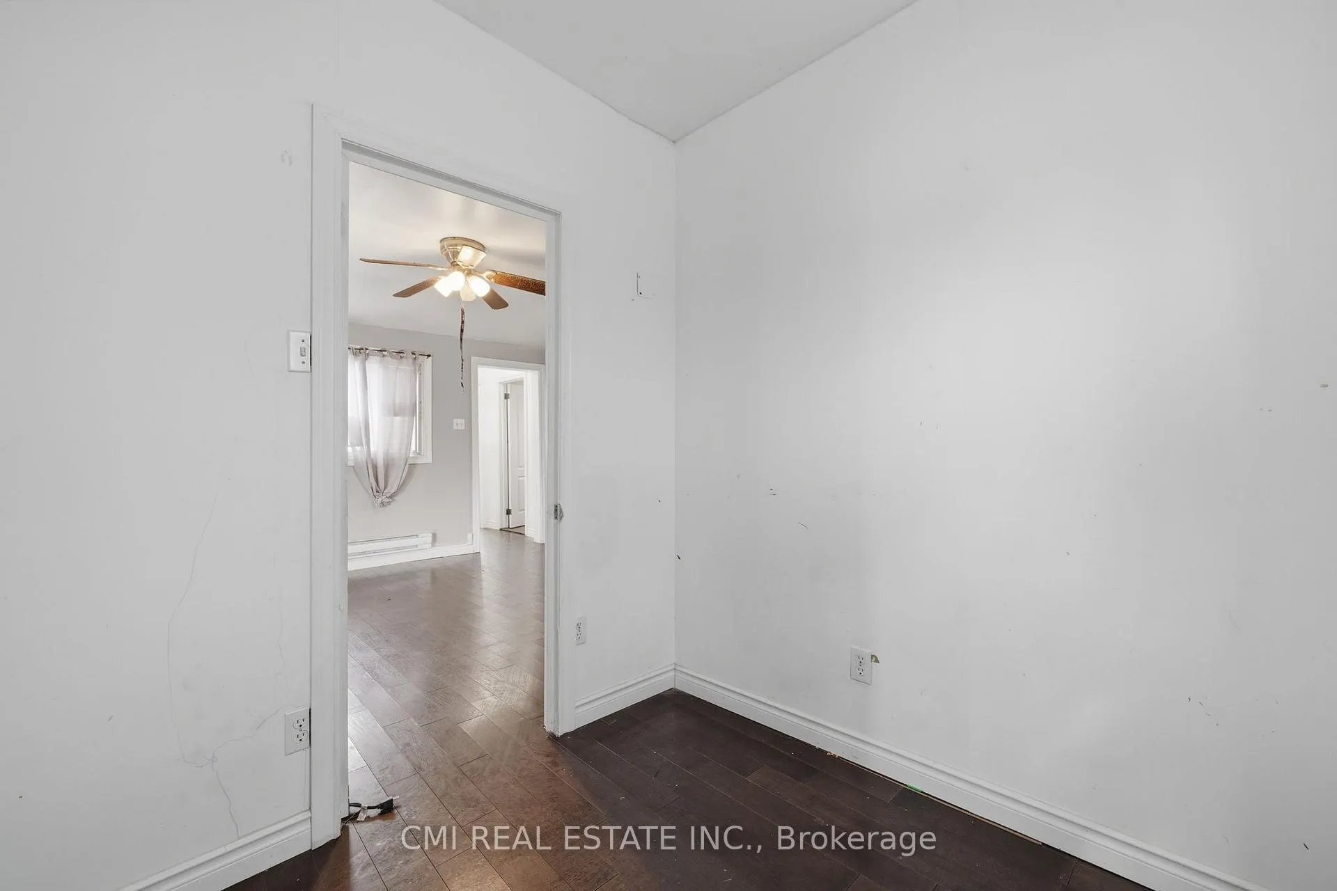 Photo 13 of 795 Third Avenue, Georgina, Historic Lakeshore Communities — HOMEH