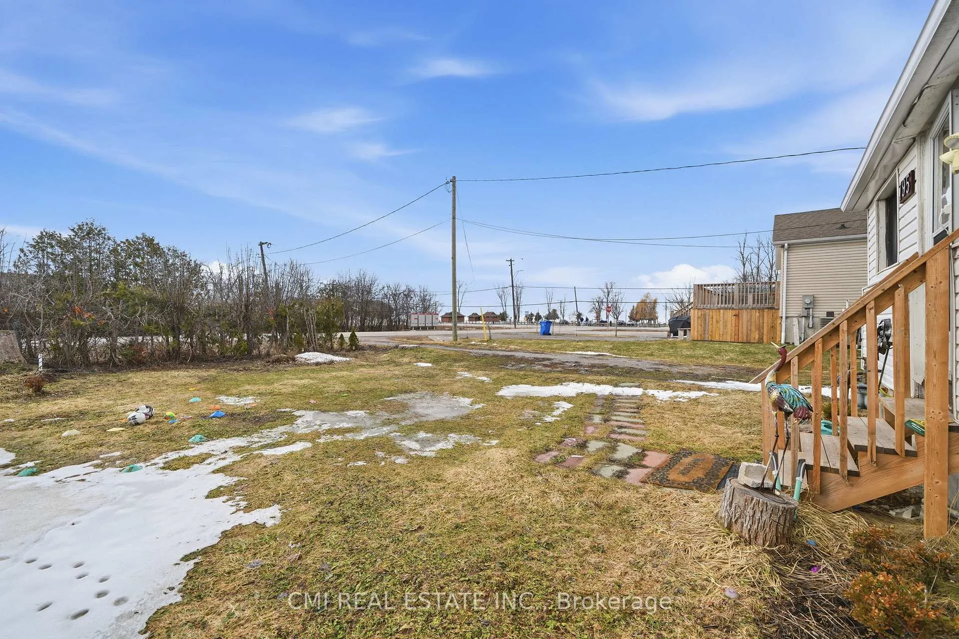 Photo 22 of 795 Third Avenue, Georgina, Historic Lakeshore Communities — HOMEH