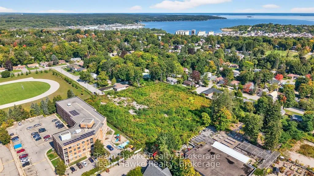 Photo 11 of Unit 2A, 319 Gervais Street, Midland — HOMEH