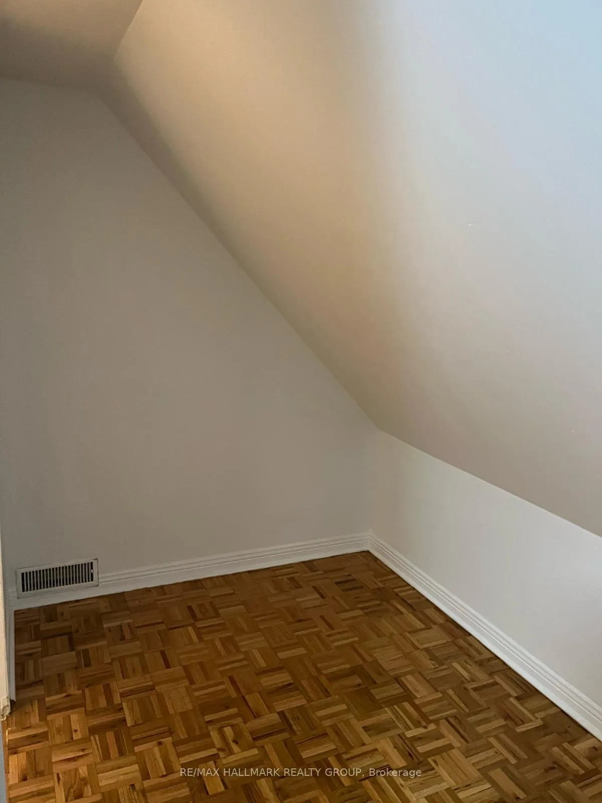 Photo 21 of Unit 2, 133 Spadina Avenue, Ottawa, Hintonburg — HOMEH