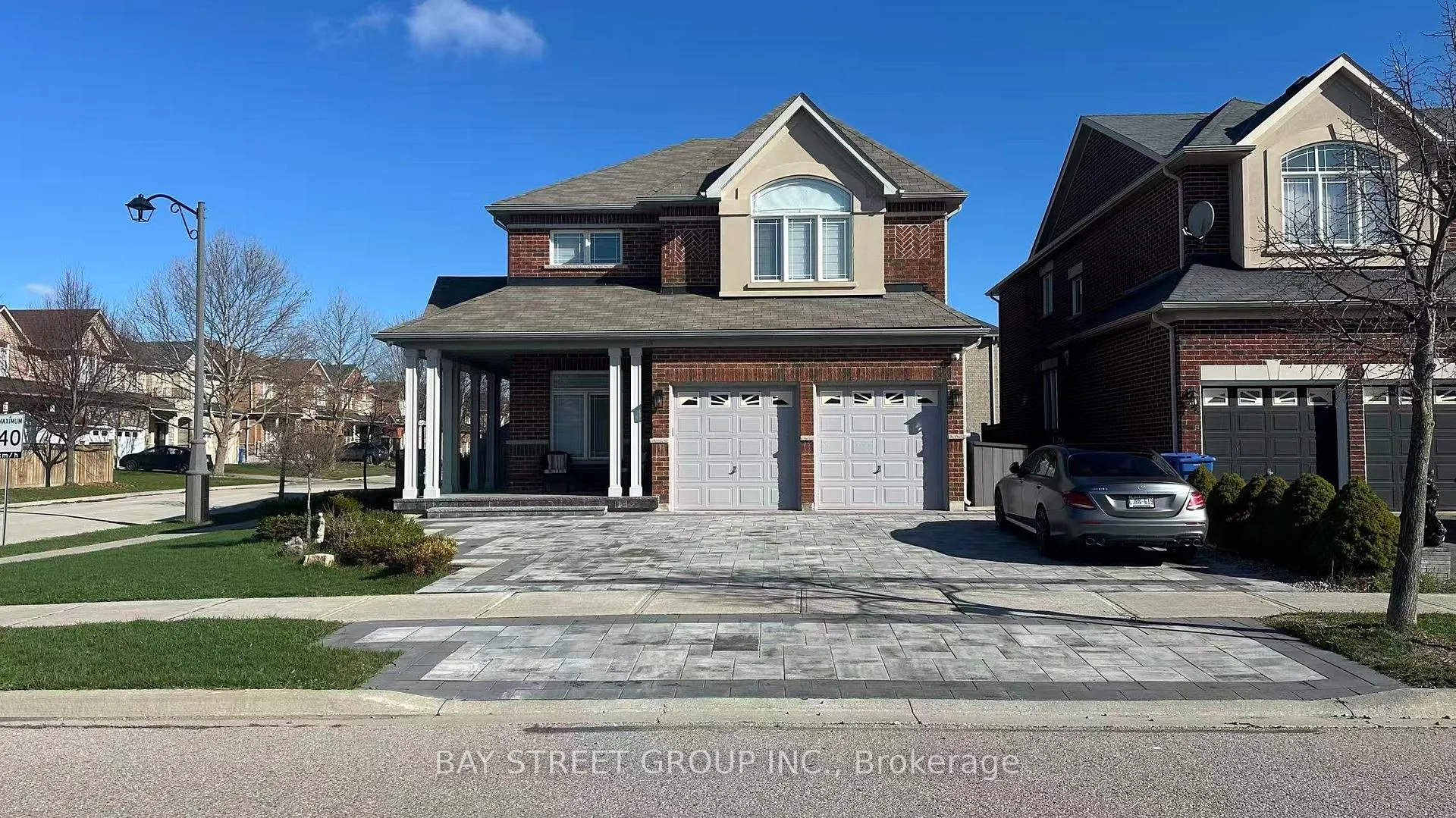 Photo 1 of 201 Bilbrough Street, Aurora, Bayview Northeast — HOMEH