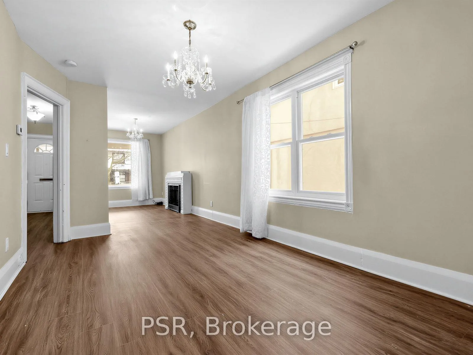 Photo 8 of 459 Manor Road E, Toronto, Mount Pleasant East — HOMEH