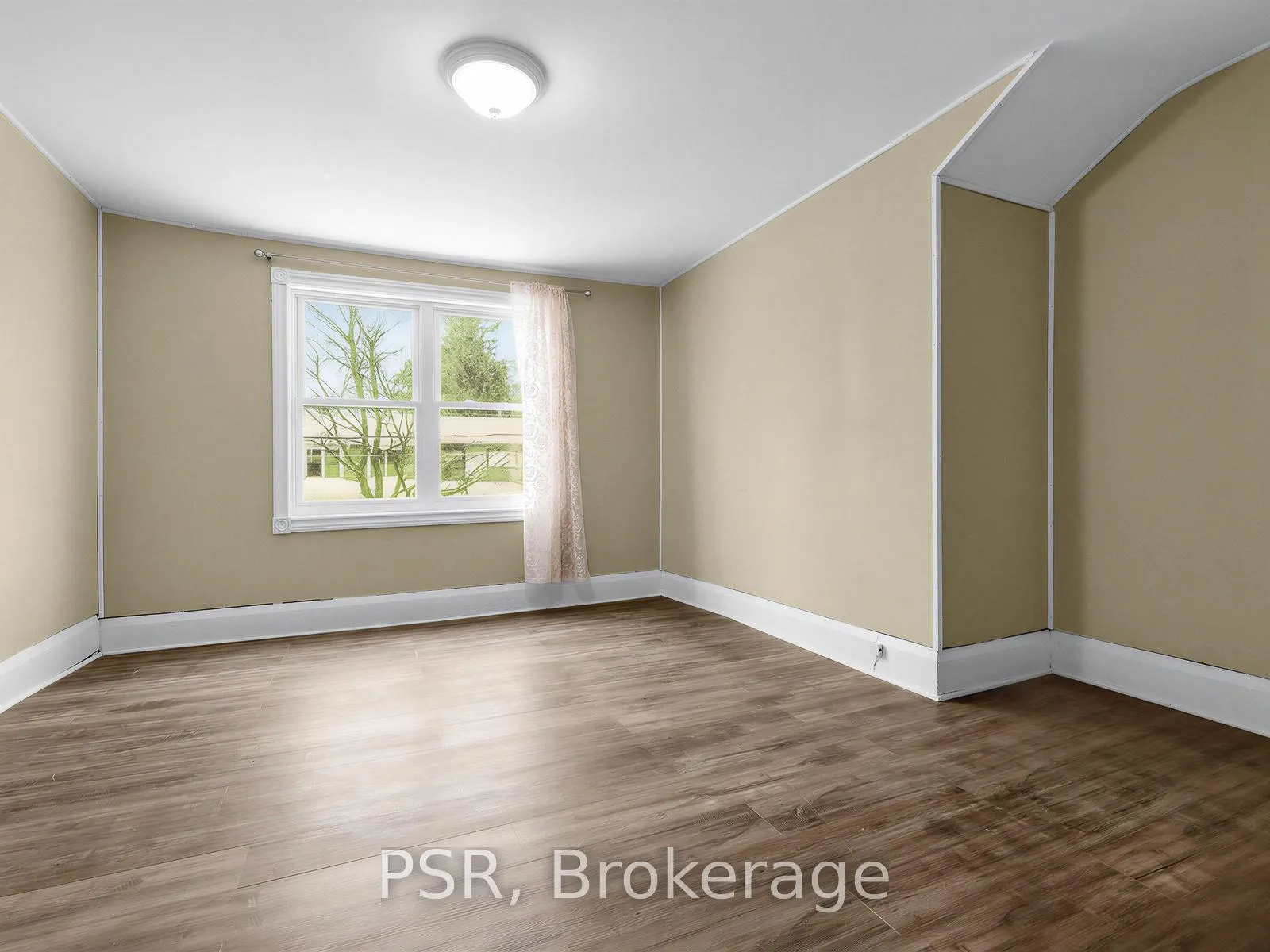 Photo 16 of 459 Manor Road E, Toronto, Mount Pleasant East — HOMEH