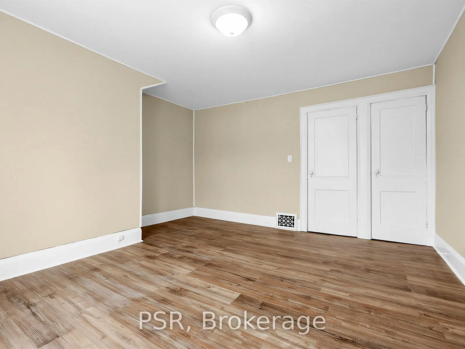 Photo 17 of 459 Manor Road E, Toronto, Mount Pleasant East — HOMEH