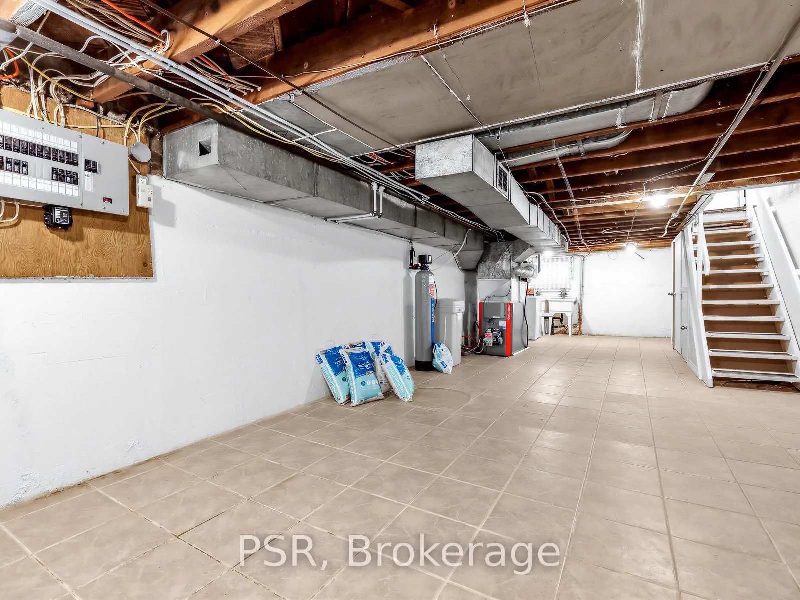 Photo 23 of 459 Manor Road E, Toronto, Mount Pleasant East — HOMEH