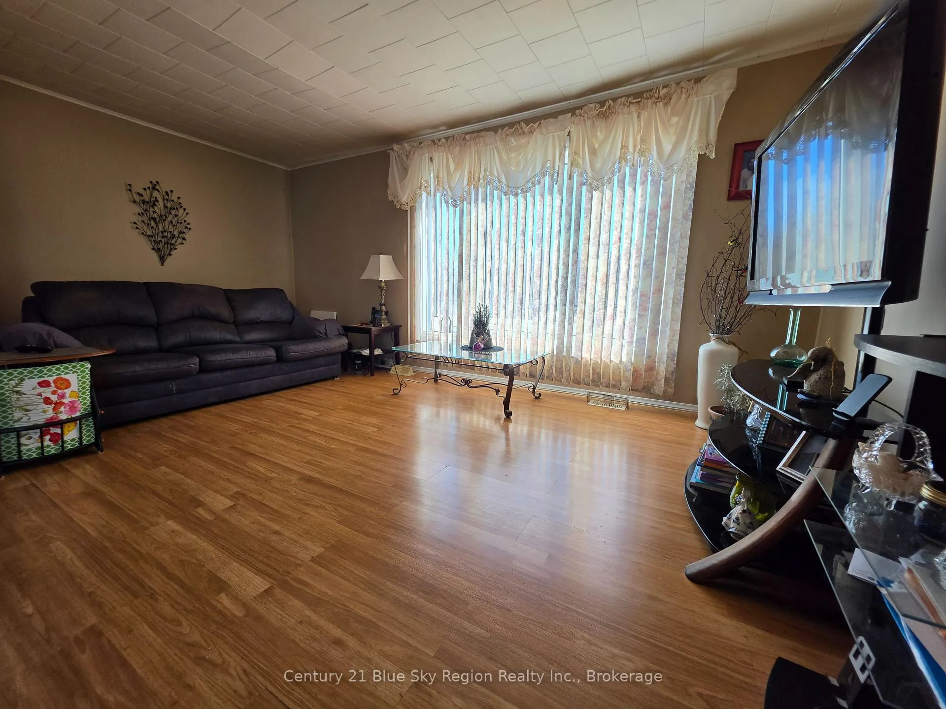 Photo 11 of 19 Gingras Avenue, West Nipissing, Verner — HOMEH