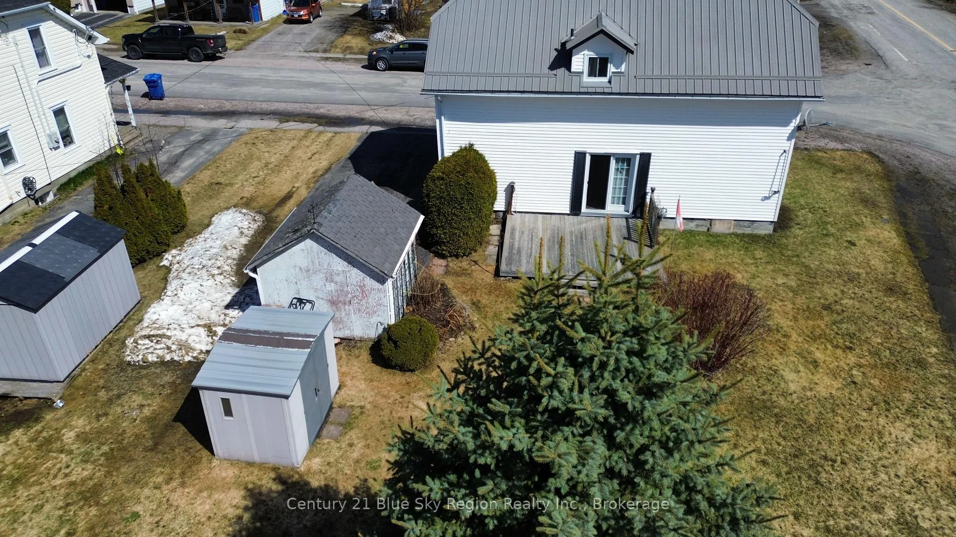 Photo 22 of 19 Gingras Avenue, West Nipissing, Verner — HOMEH