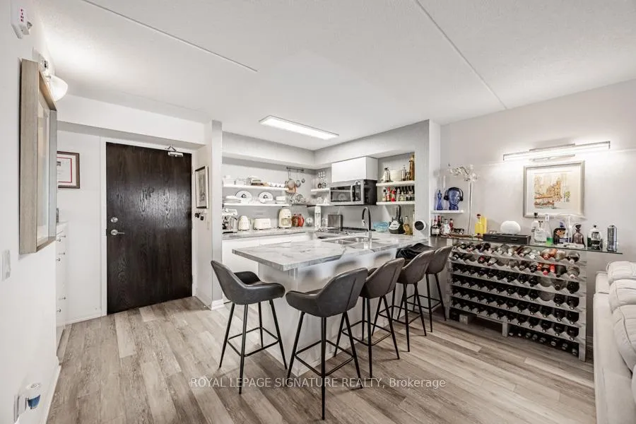 Photo 3 of Unit 316, 30 Via Rosedale, Brampton, Sandringham-Wellington — HOMEH
