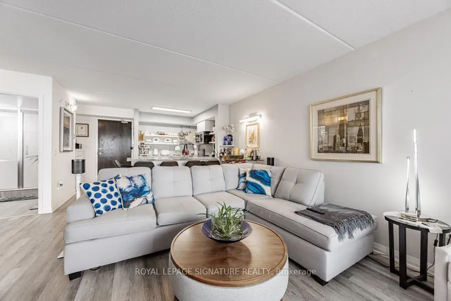 Photo 18 of Unit 316, 30 Via Rosedale, Brampton, Sandringham-Wellington — HOMEH