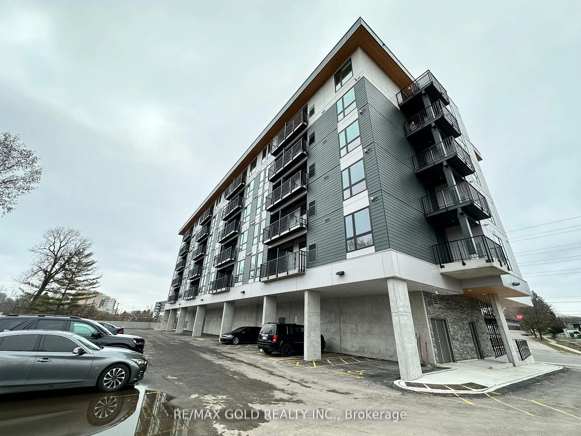 Photo 7 of Unit 605, 312 Erb Street W, Waterloo — HOMEH