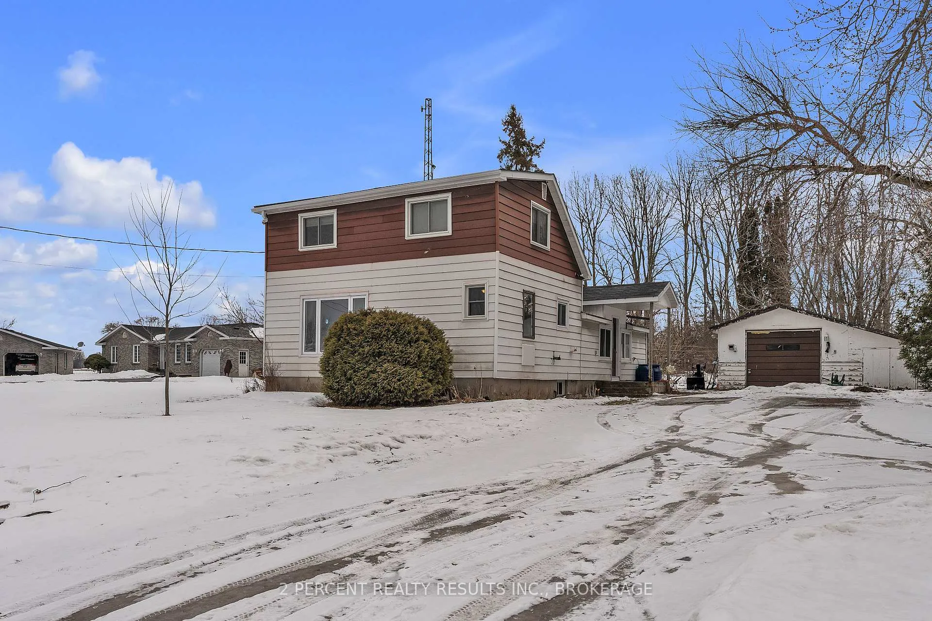 Front of 6090 Old Hwy 2