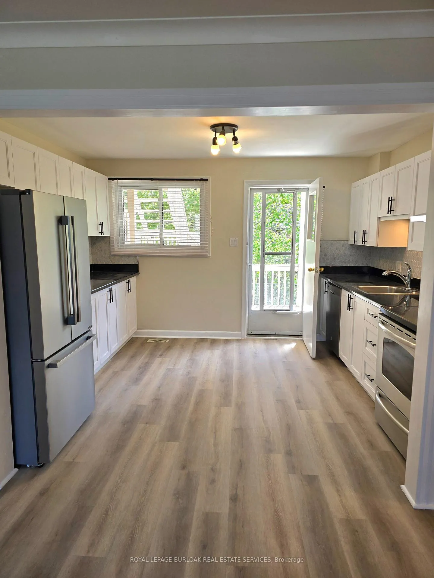 Photo 5 of Unit 1, 712 Ross Street, Burlington, Brant — HOMEH
