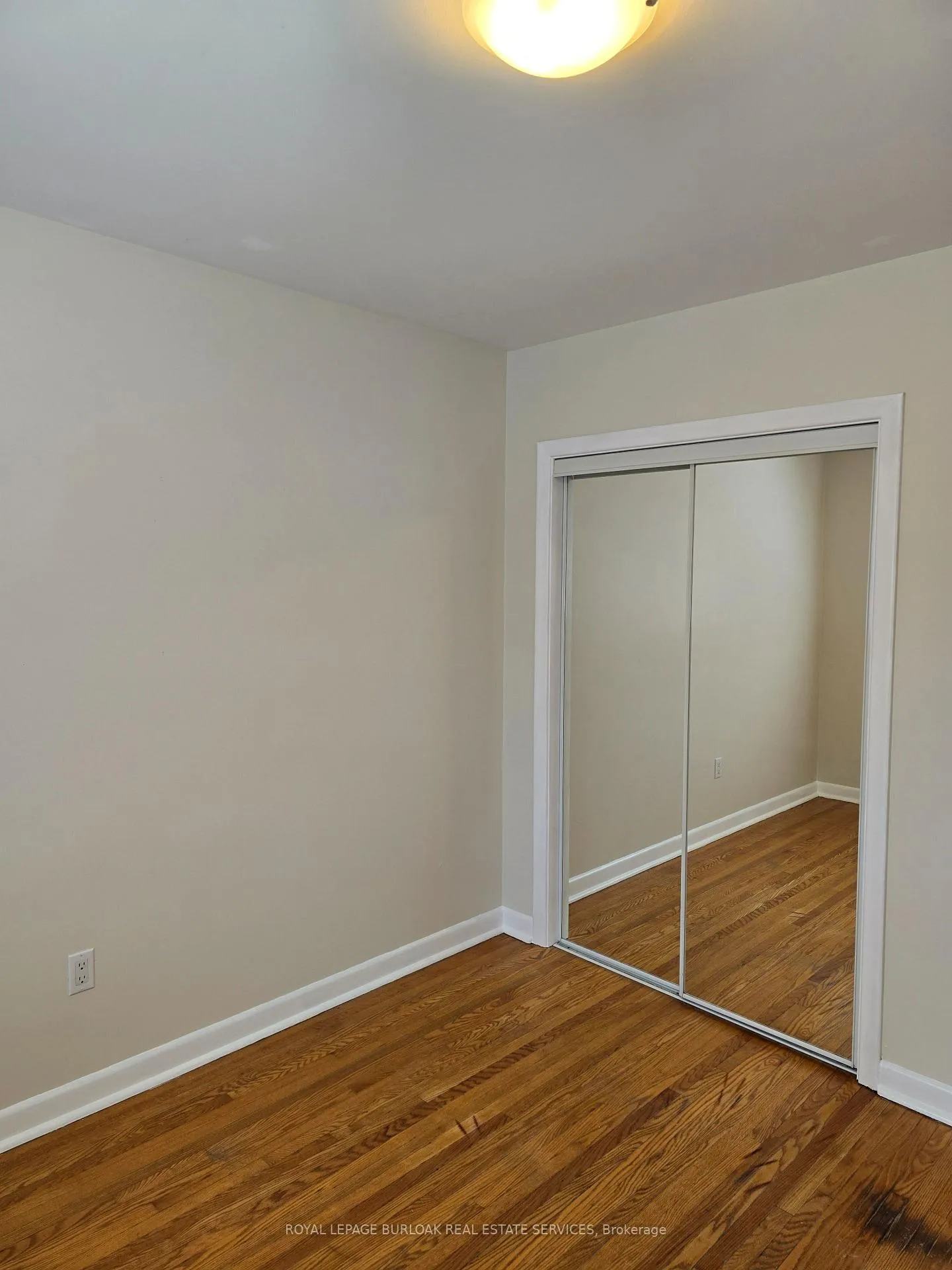 Photo 12 of Unit 1, 712 Ross Street, Burlington, Brant — HOMEH