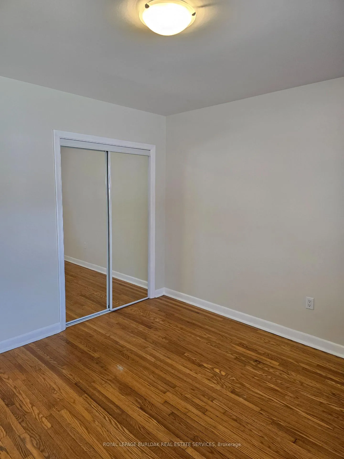 Photo 14 of Unit 1, 712 Ross Street, Burlington, Brant — HOMEH