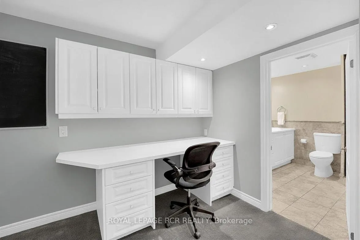 Photo 38 of 4 Vantagebrook Court, Caledon, Bolton North — HOMEH
