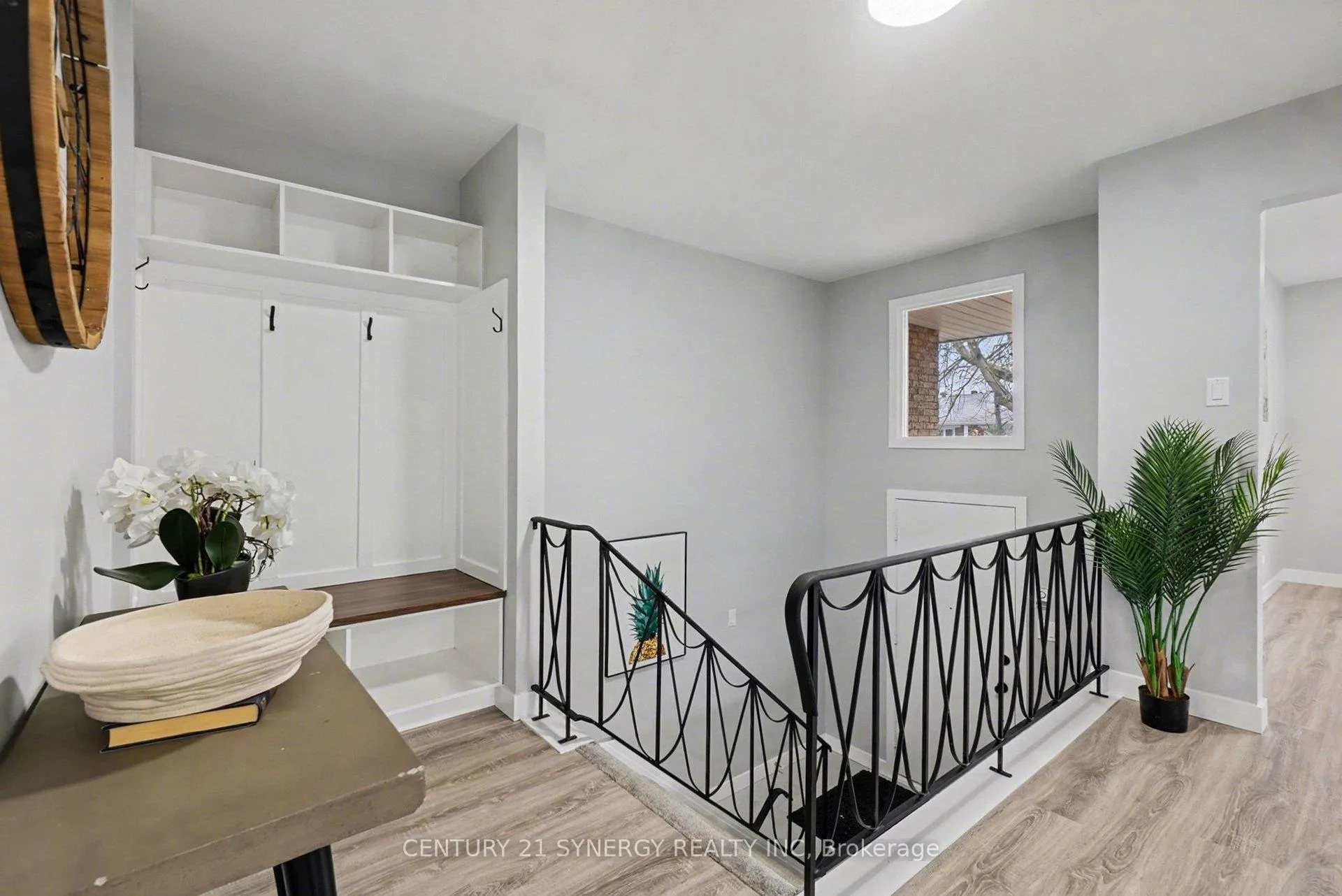 Photo 4 of 3 Ashwick Court, Ottawa, Craig Henry/Woodvale — HOMEH