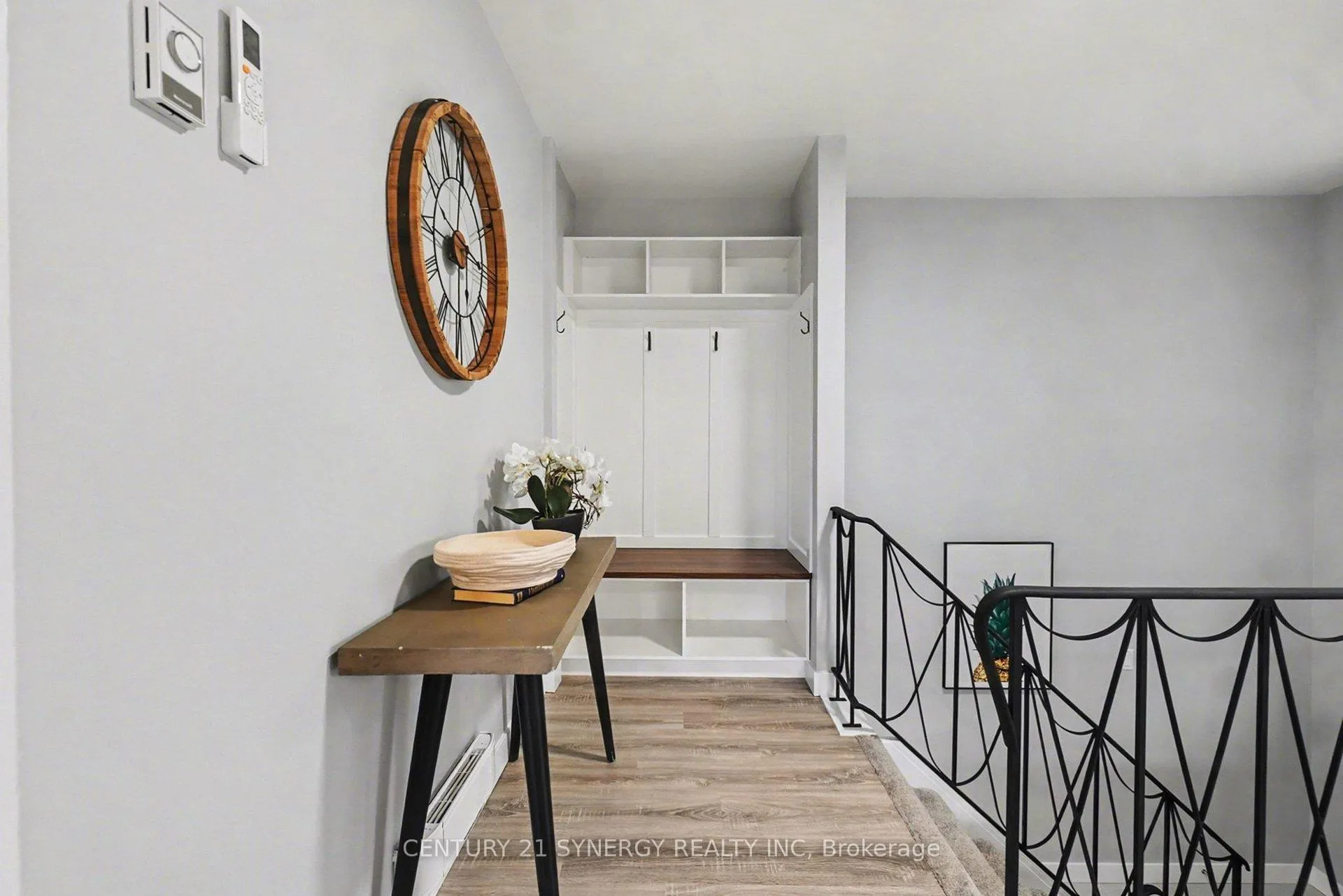Photo 5 of 3 Ashwick Court, Ottawa, Craig Henry/Woodvale — HOMEH