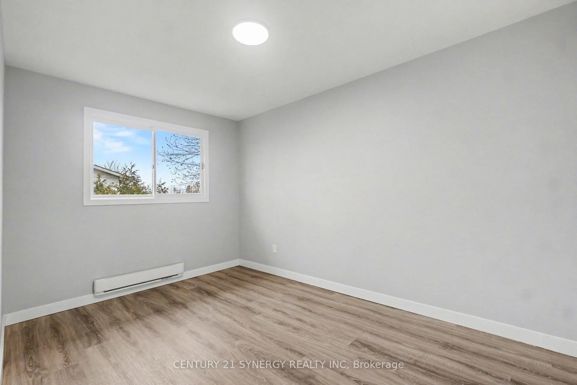 Photo 26 of 3 Ashwick Court, Ottawa, Craig Henry/Woodvale — HOMEH