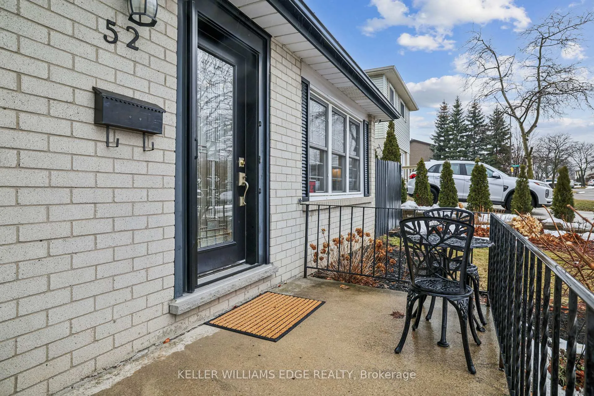 Photo 5 of 52 Belleau Street, Hamilton, Stoney Creek Mountain — HOMEH