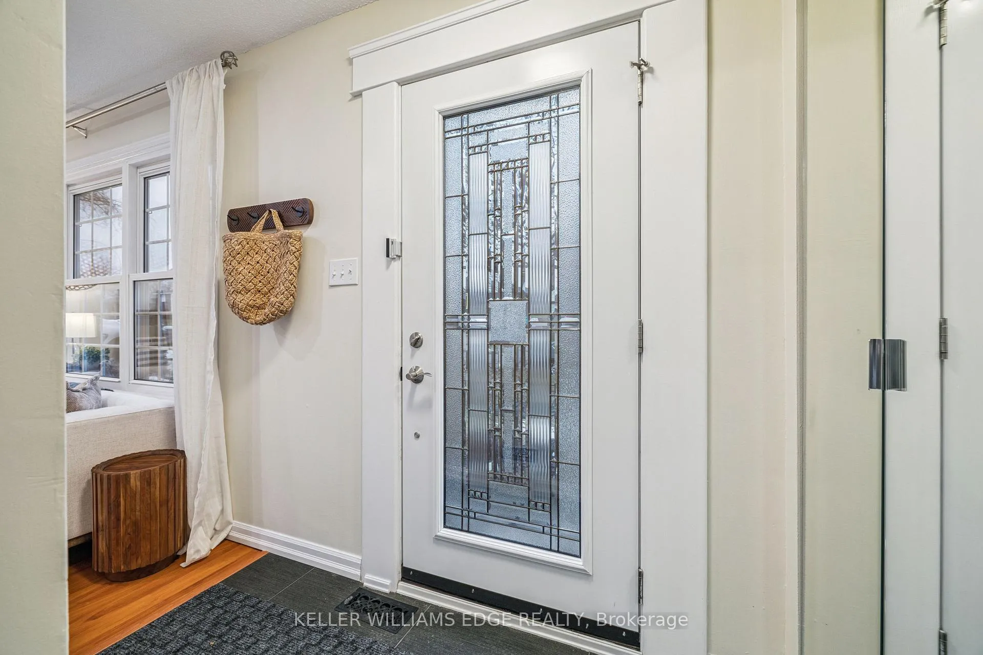 Photo 6 of 52 Belleau Street, Hamilton, Stoney Creek Mountain — HOMEH