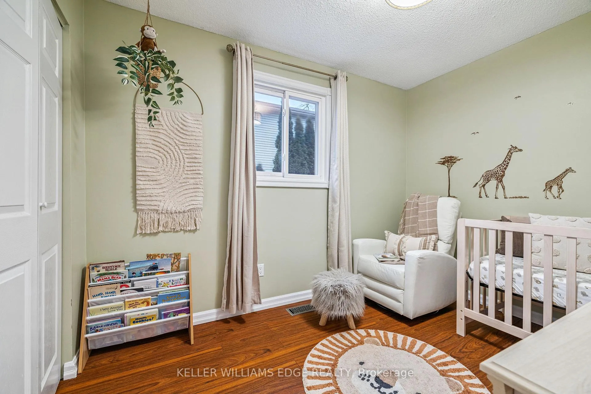 Photo 22 of 52 Belleau Street, Hamilton, Stoney Creek Mountain — HOMEH