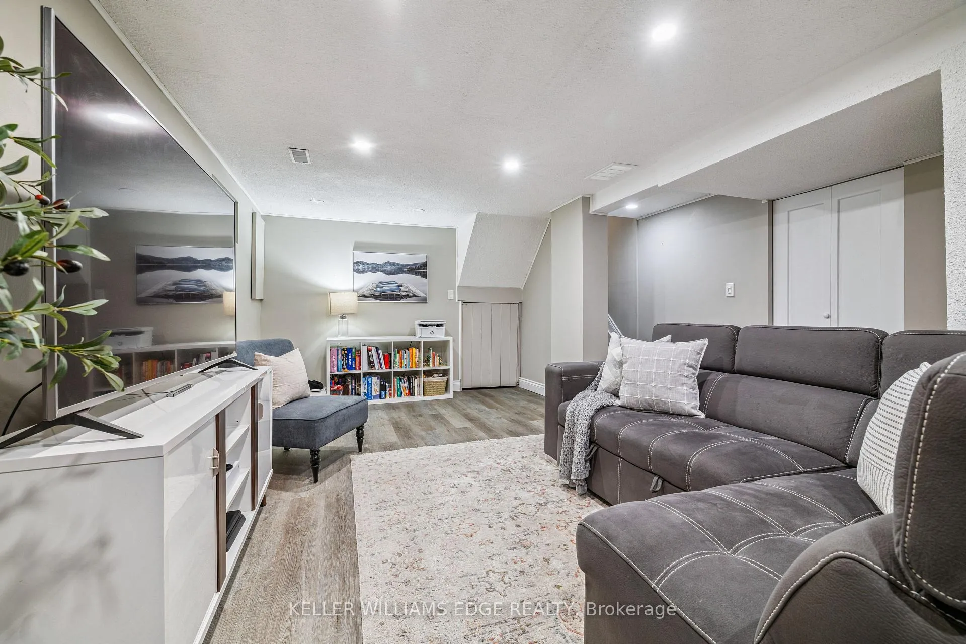 Photo 27 of 52 Belleau Street, Hamilton, Stoney Creek Mountain — HOMEH
