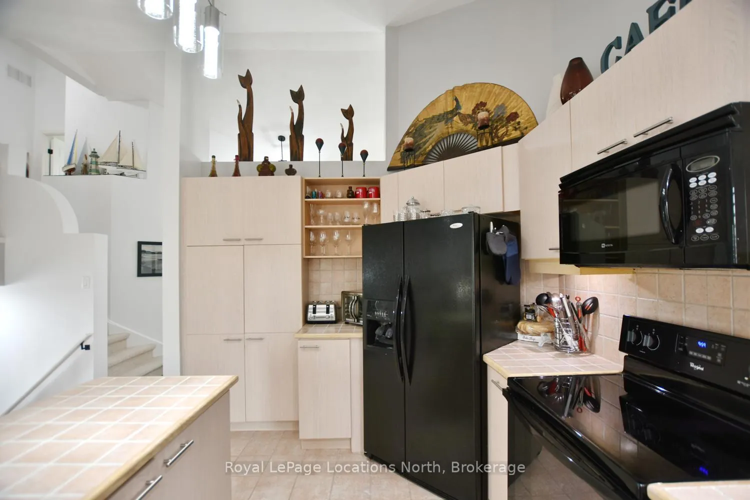 Photo 18 of 61 Barker Boulevard, Collingwood — HOMEH