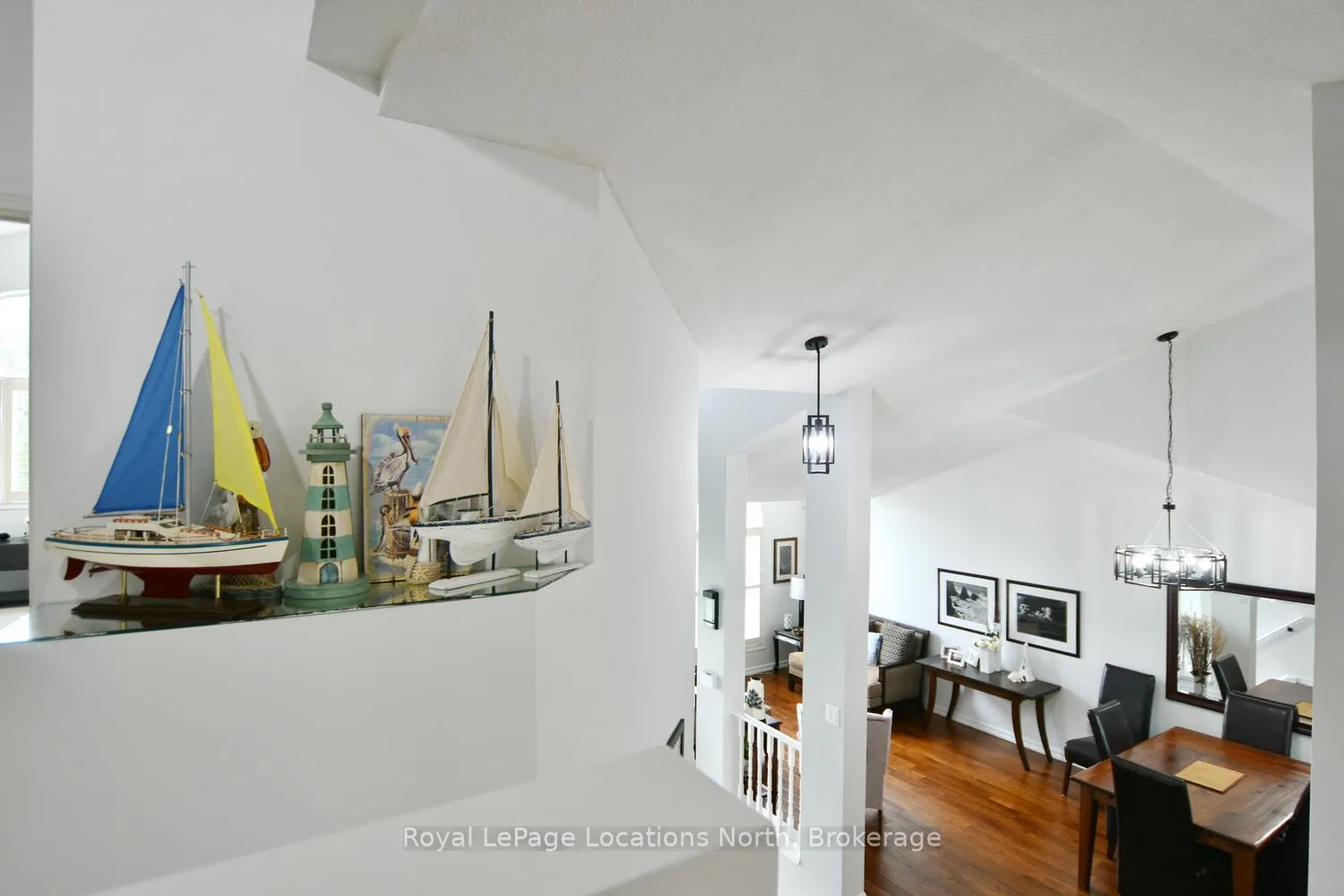 Photo 20 of 61 Barker Boulevard, Collingwood — HOMEH