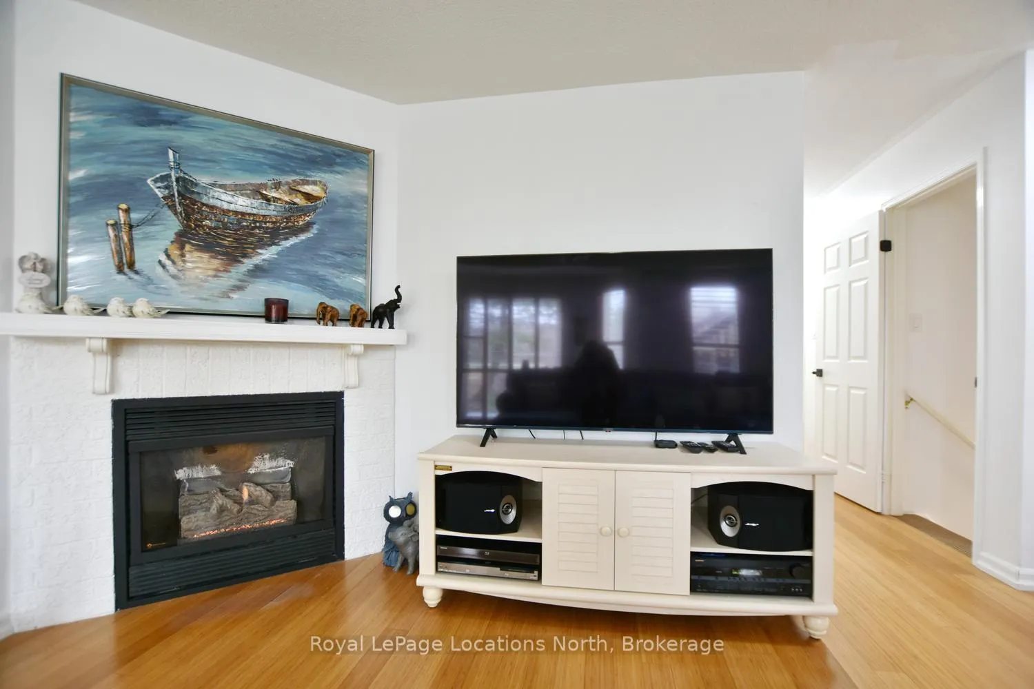 Photo 40 of 61 Barker Boulevard, Collingwood — HOMEH
