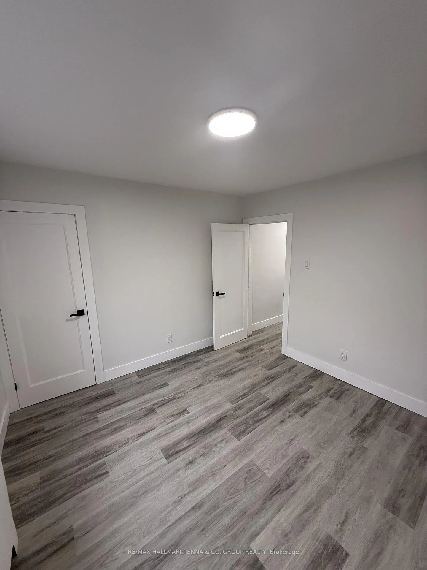 Photo 10 of Unit 3, 280 Blake Boulevard, Ottawa, Vanier — HOMEH