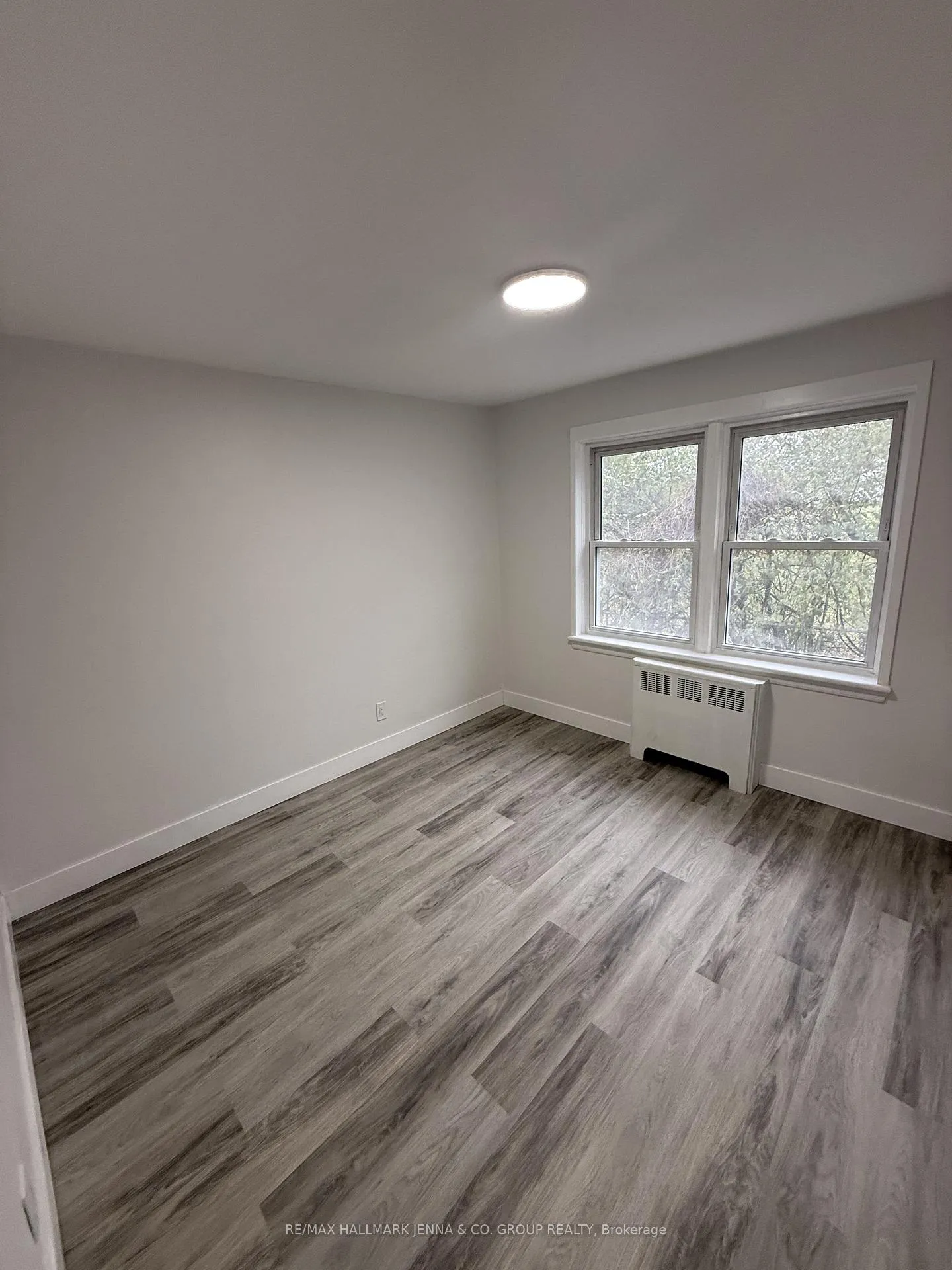 Photo 12 of Unit 3, 280 Blake Boulevard, Ottawa, Vanier — HOMEH