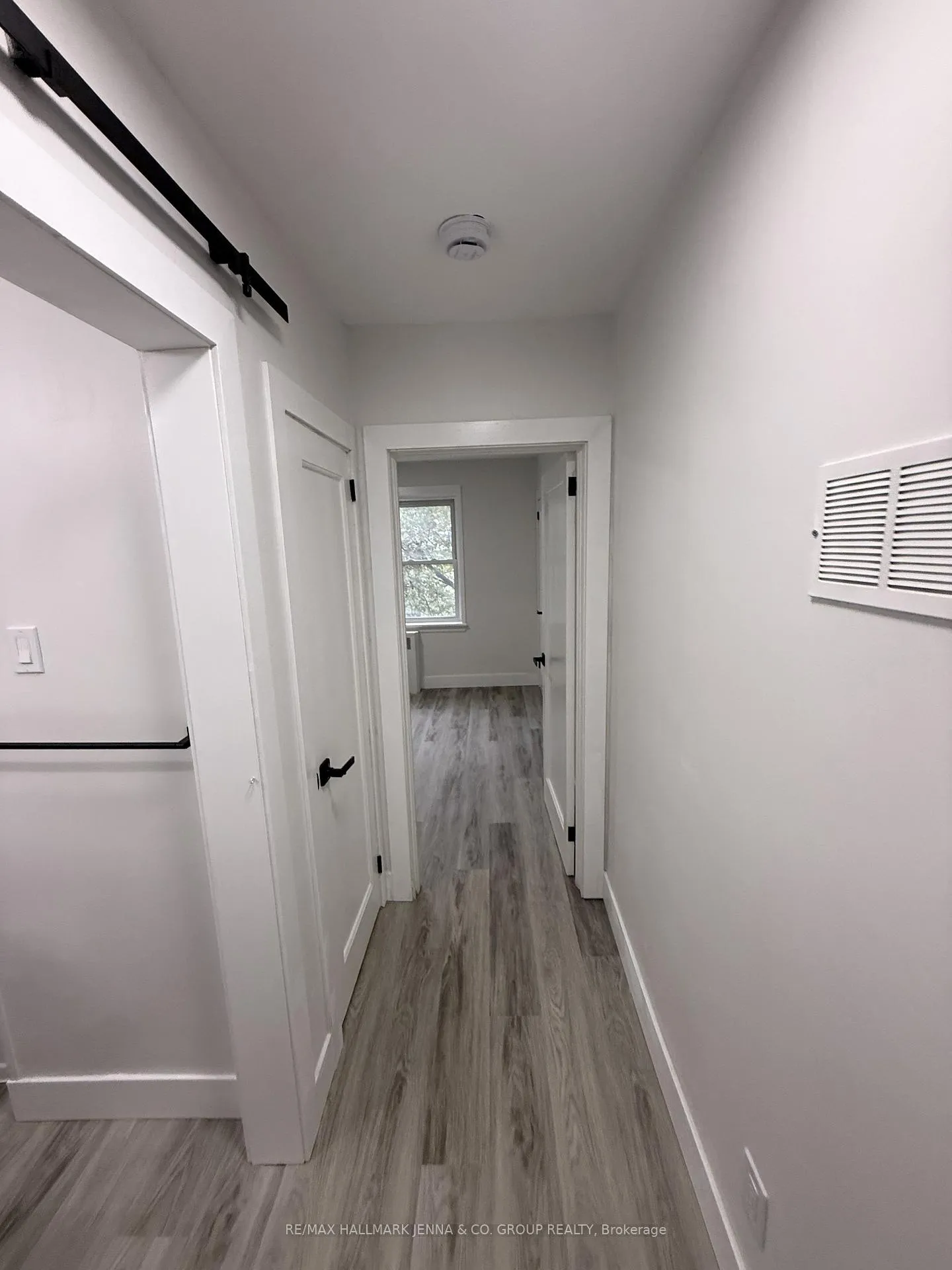 Photo 17 of Unit 3, 280 Blake Boulevard, Ottawa, Vanier — HOMEH