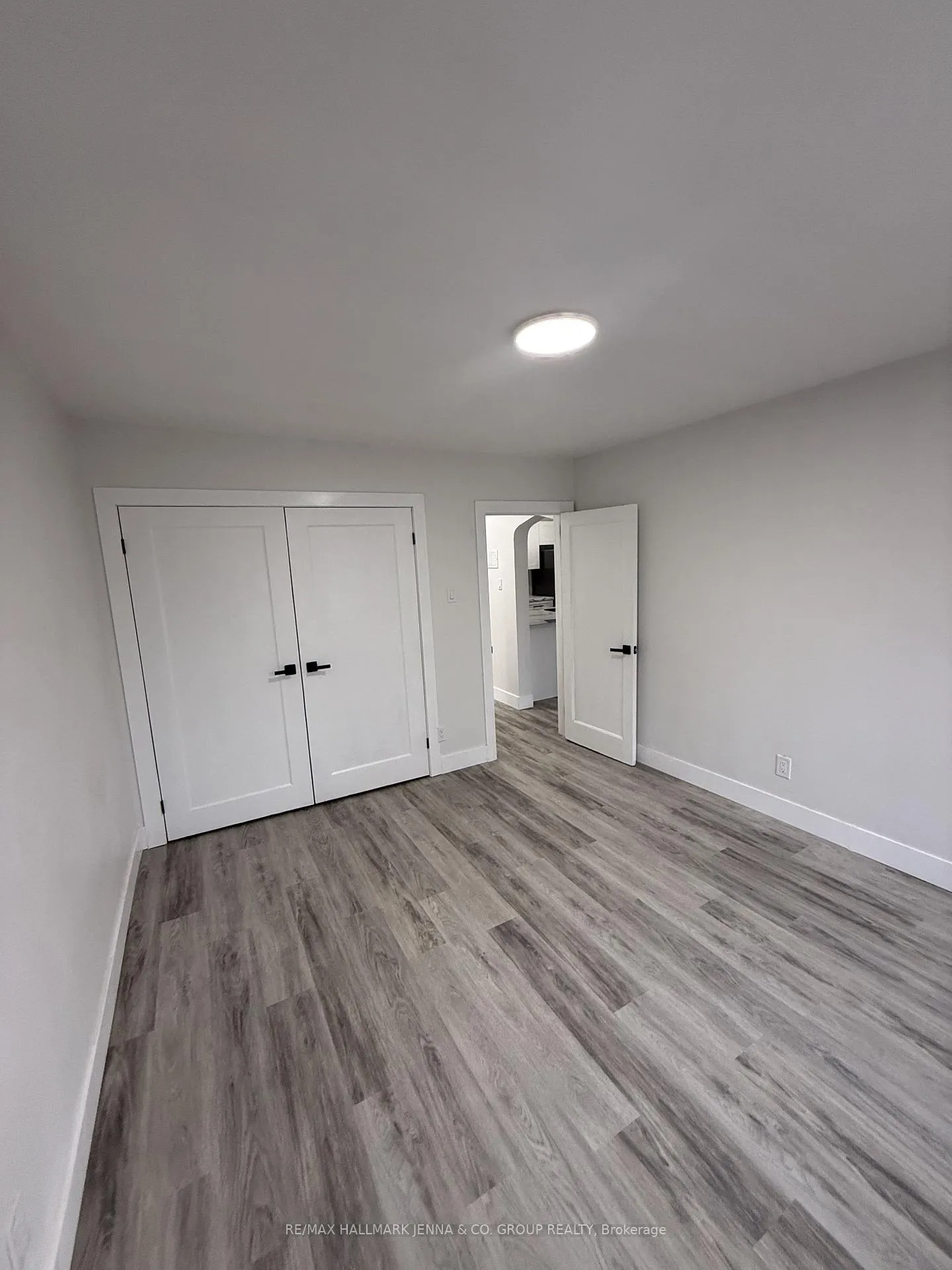 Photo 19 of Unit 3, 280 Blake Boulevard, Ottawa, Vanier — HOMEH